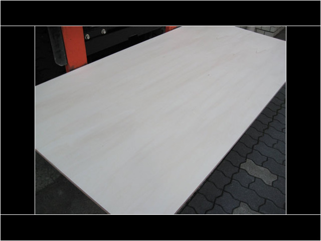 シナ合板(ラワン芯準両面)