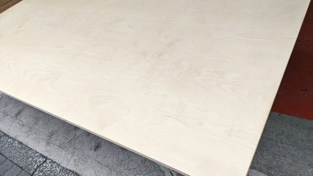 ラトビアバーチ合板1